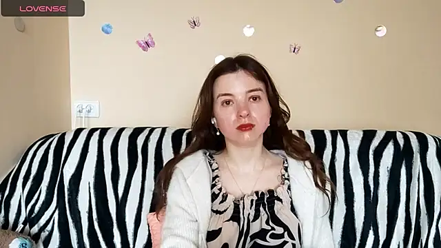 LanitaHemple online show from April 2026 01:17:02 PM