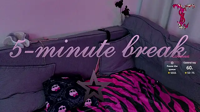 xdigitalxhoe online show from June 2026 02:53:01 AM