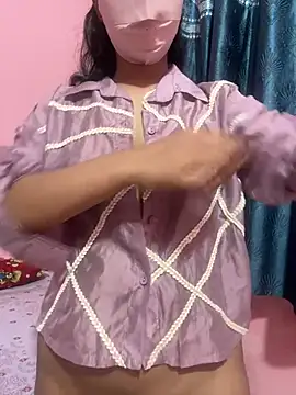 Snapshot of Hello_Priya16 chatting on April 2026 10:03:02 PM Hello Priya16 online show from April 2026 10:03:02 PM