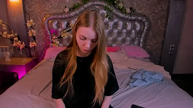 lada2k4 online show from June 2026 05:09:02 AM
