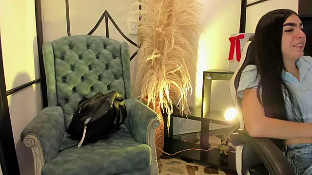 lorraineHunter online show from February 2026 12:56:01 PM