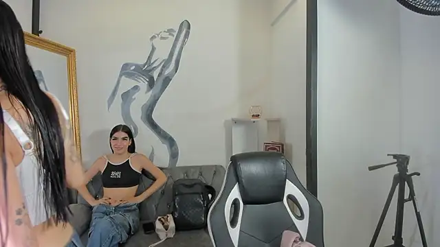 lorraineHunter online show from March 2026 12:19:01 PM