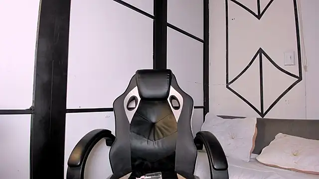 Abi sexxx1 online show from March 2026 08:13:02 PM