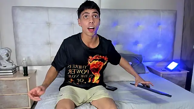 AnyelMiller online show from February 2026 03:32:01 AM