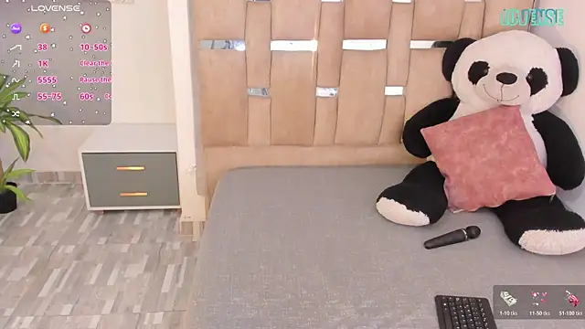 ValentiinaMoon online show from March 2026 08:08:02 PM