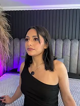 Nanda vixen  online show from May 2026 11:10:02 PM