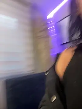 Nanda vixen  online show from May 2026 11:59:02 AM