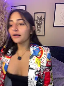 Nanda vixen  online show from May 2026 11:02:02 PM