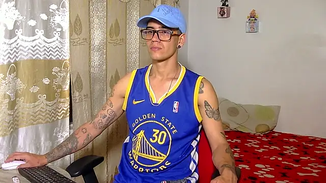 kylian n online show from February 2026 02:48:02 AM