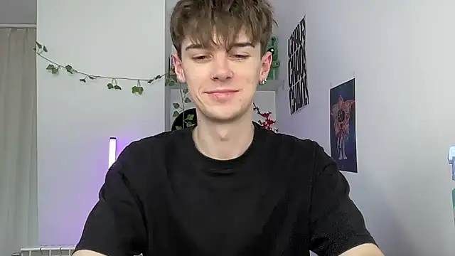 YourMilkyGuy online show from June 2026 01:34:02 PM