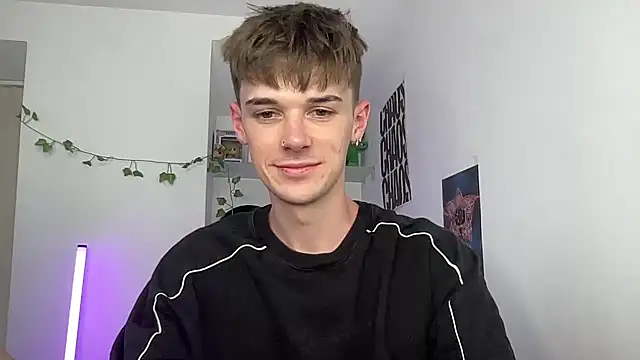 YourMilkyGuy online show from June 2026 03:34:02 PM
