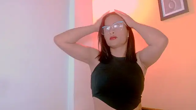 sexiempoderada18 online show from March 2026 08:35:02 PM