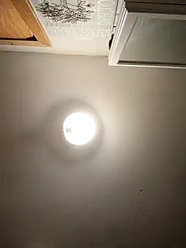 Snapshot of Papabear6122 chatting on February 2026 02:54:01 AM Papabear6122 online show from February 2026 02:54:01 AM