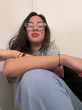 Hornyshow tv online show from May 2026 06:44:01 AM