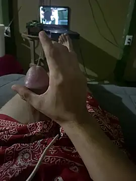 Akeze online show from February 2026 05:44:02 AM