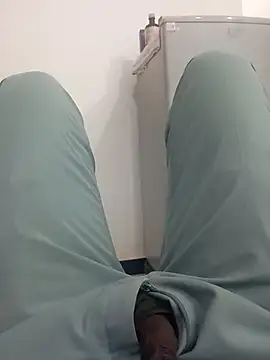 Daddyishere 19 online show from February 2026 05:35:01 AM