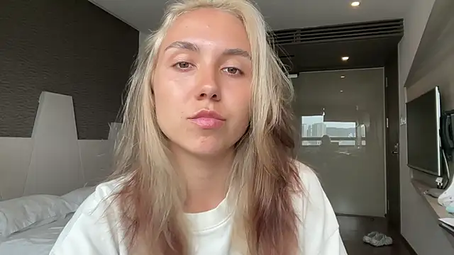 evochka online show from February 2026 06:20:02 AM