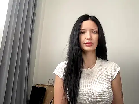 JoanGold online show from April 2026 06:05:01 AM