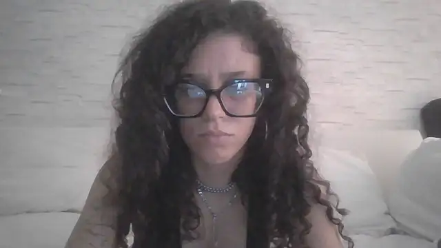 turca87 online show from May 2026 06:09:01 PM