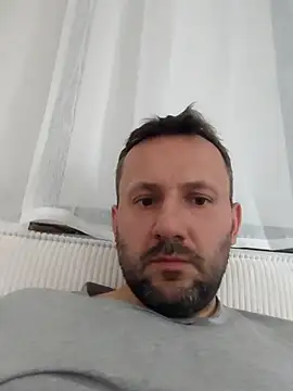 defaktor online show from April 2026 03:29:01 PM