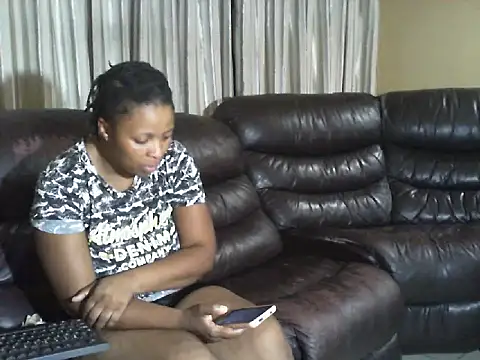 Caramel-Diva online show from February 2026 01:28:02 AM