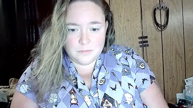 ladylynn13 online show from February 2026 07:09:02 PM