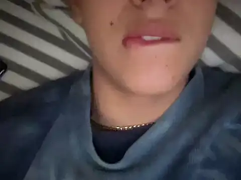 Frodo271 online show from February 2026 08:18:01 AM