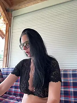 MiriamDelyn online show from June 2026 12:29:01 PM