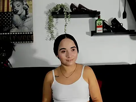 Snapshot of _zara_rosse chatting on April 2026 09:09:01 PM zara rosse online show from April 2026 09:09:01 PM