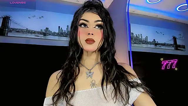 CuteMiaaa online show from June 2026 08:46:02 PM