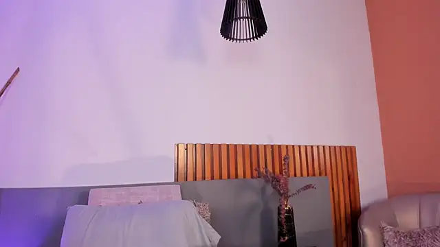 AndraCyruss online show from June 2026 02:53:01 AM