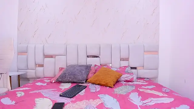 hermione brown online show from February 2026 07:58:02 PM