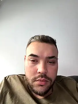 joaoFelipeec online show from March 2026 03:22:01 PM