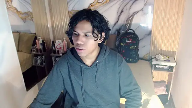 DaviidBuckx  online show from June 2026 03:05:02 AM