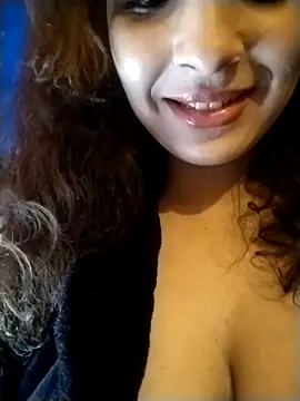 Quee1997 online show from February 2026 10:36:02 PM