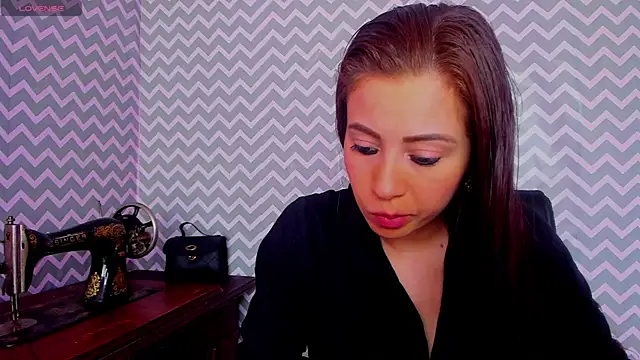 hanna hell  online show from March 2026 04:12:02 PM