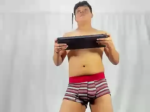 Snapshot of AdrianWalker chatting on March 2026 04:51:01 AM AdrianWalker online show from March 2026 04:51:01 AM