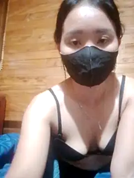 Snapshot of Td3di chatting on May 2026 02:45:01 PM Td3di online show from May 2026 02:45:01 PM