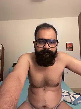 beerboy2222 online show from June 2026 04:26:02 PM
