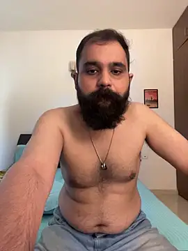beerboy2222 online show from June 2026 08:41:01 AM