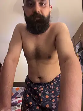 beerboy2222 online show from June 2026 04:30:01 PM