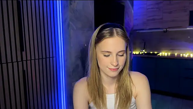 amily sunray online show from May 2026 04:15:02 PM