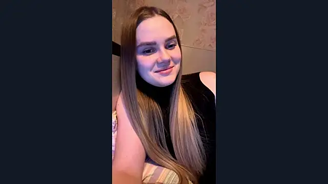 DyanSettlemyre online show from February 2026 10:37:01 PM