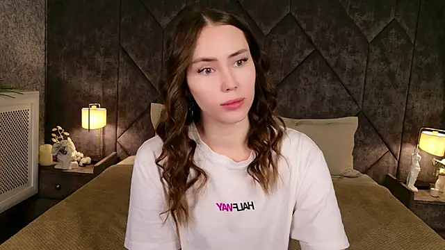 Snapshot of Arielle_Vade chatting on June 2026 05:24:01 AM Arielle Vade online show from June 2026 05:24:01 AM