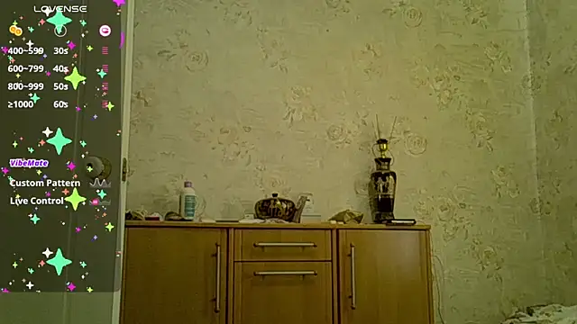 Snapshot of CurvyWild_Lady30 chatting on March 2026 10:53:02 AM CurvyWild Lady30 online show from March 2026 10:53:02 AM