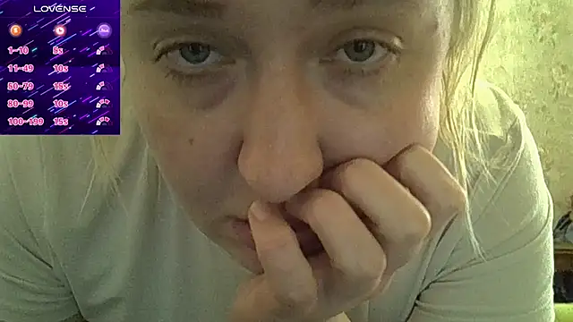 CurvyWild Lady30 online show from April 2026 09:22:02 AM