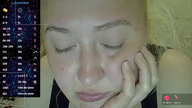 CurvyWild Lady30 online show from May 2026 07:53:02 PM