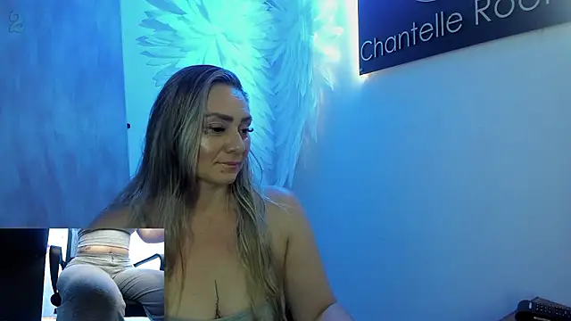 annie vega17  online show from February 2026 08:27:01 PM