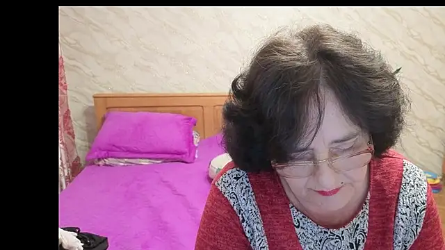 Snapshot of xMaryxAnne chatting on April 2026 05:41:02 PM xMaryxAnne online show from April 2026 05:41:02 PM