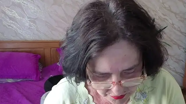 Snapshot of xMaryxAnne chatting on May 2026 11:15:01 AM xMaryxAnne online show from May 2026 11:15:01 AM